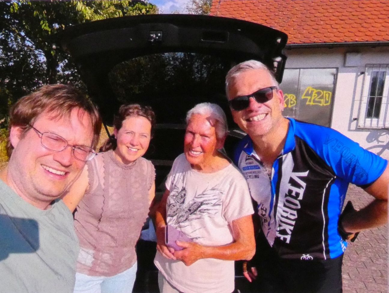 Das Team der Storchenfreunde Oettingen und Nördlingen: Thomas Christlieb, Anja Elzinger, Heidi Källner und Tobias Källner